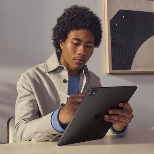 Apple iPad 13-inch Pro M5 Wi-Fi + Cellular 512GB with standard glass - Space Black